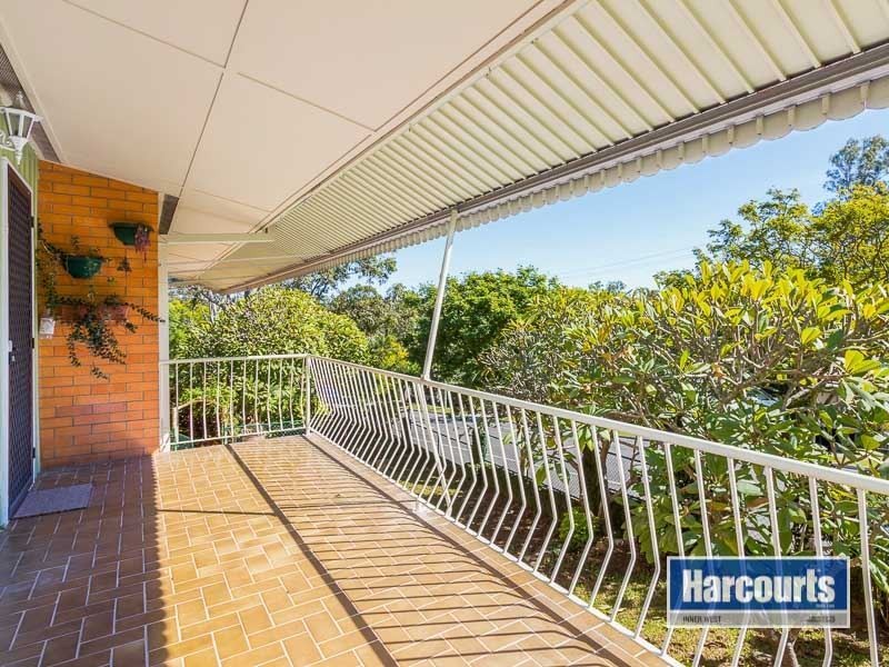 1 Ullin Street, The Gap QLD 4061
