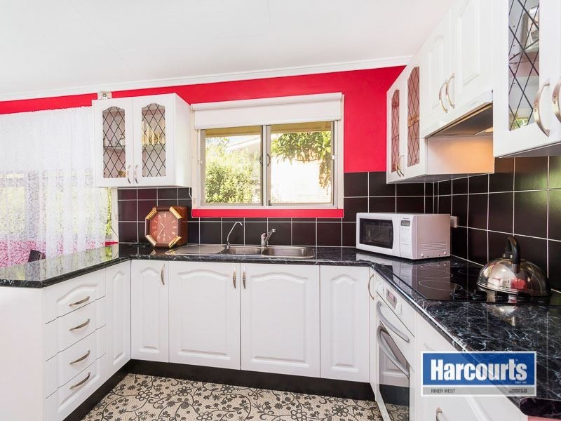 1 Ullin Street, The Gap QLD 4061