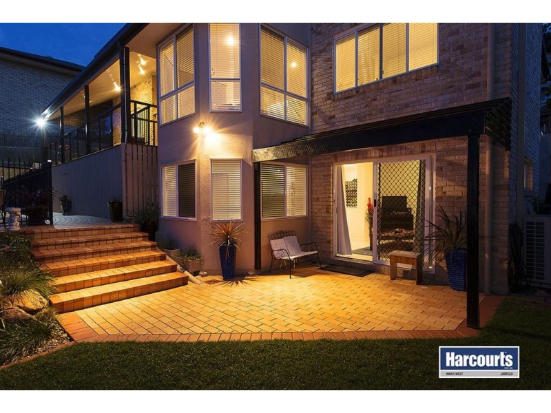 10 Jillinda Place, The Gap QLD 4061