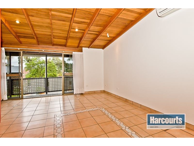 34 Cloghan Street, The Gap QLD 4061