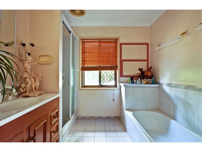 26 Arkin Street, The Gap QLD 4061