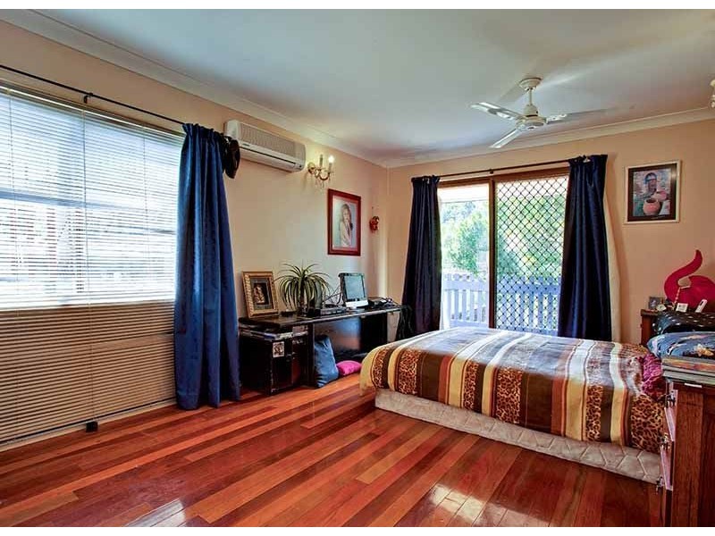 26 Arkin Street, The Gap QLD 4061