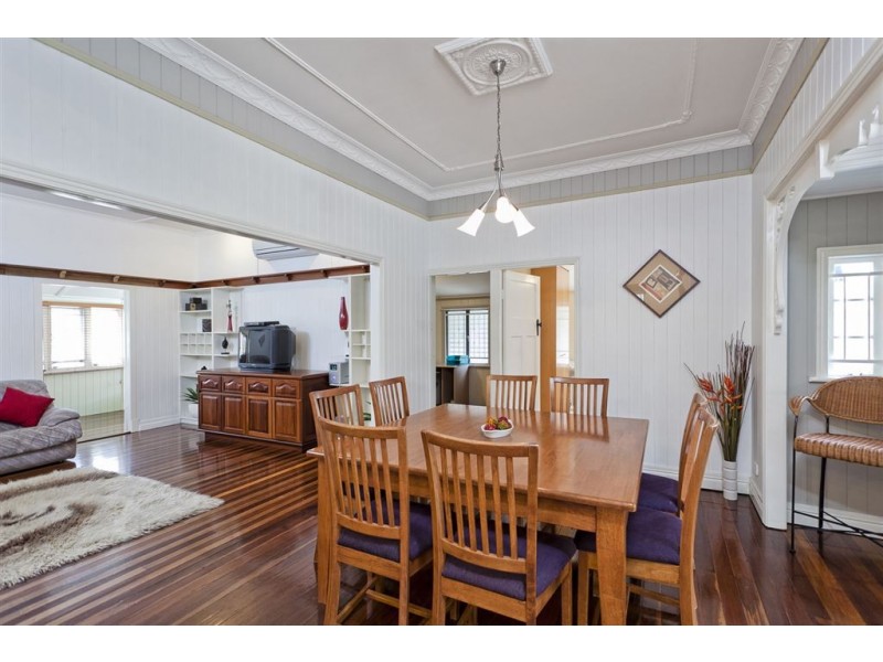 23 Hamilton Road, Wavell Heights QLD 4012