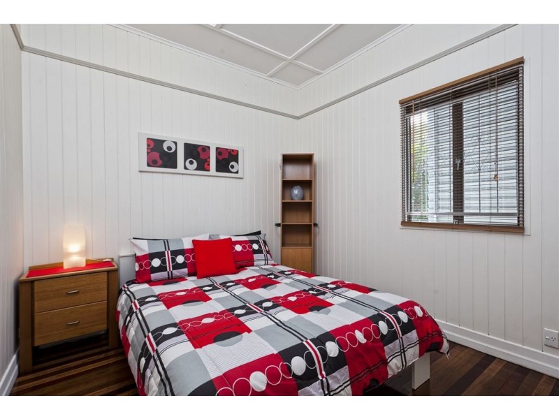 23 Hamilton Road, Wavell Heights QLD 4012