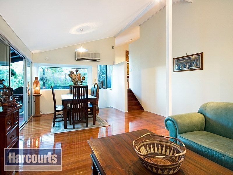 17 Greer Street, Bardon QLD 4065