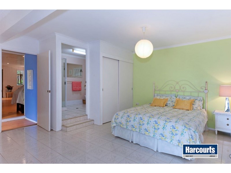 23 Cranbrook Street, Mitchelton QLD 4053