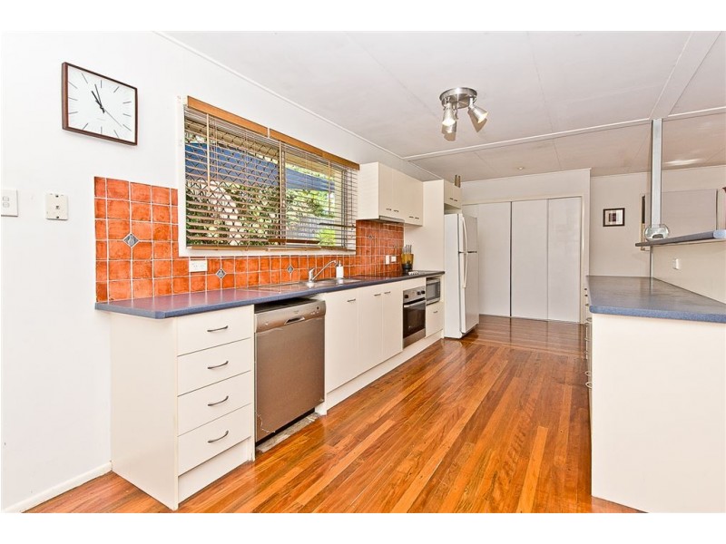 65 Riaweena Street, The Gap QLD 4061