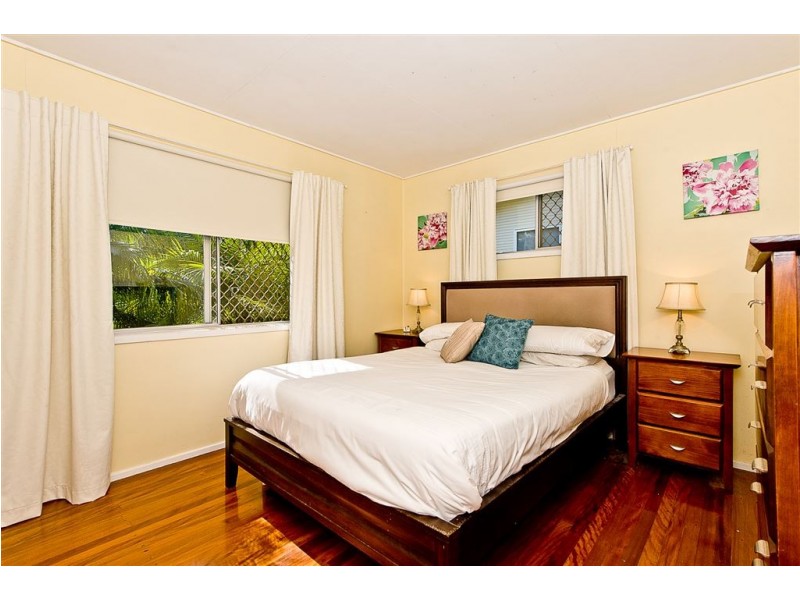 65 Riaweena Street, The Gap QLD 4061