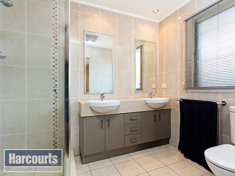 46 Bromwich Street, The Gap QLD 4061