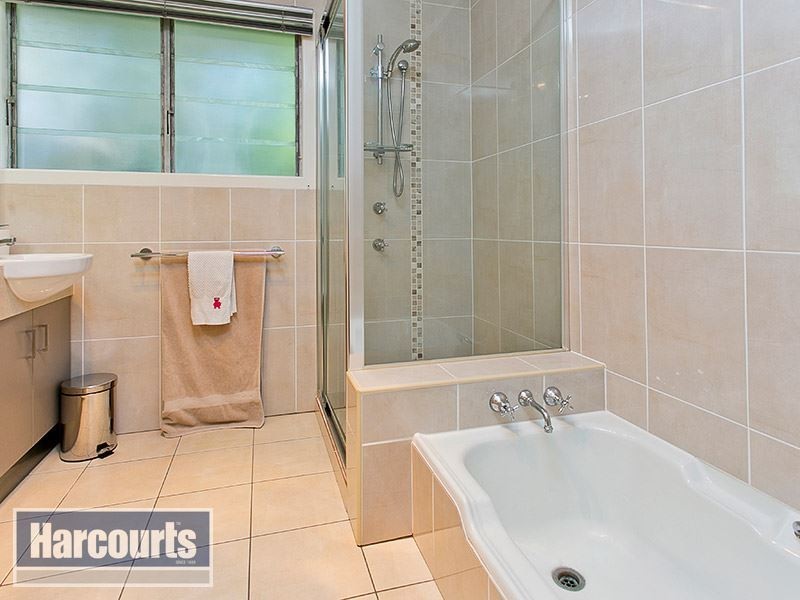 46 Bromwich Street, The Gap QLD 4061