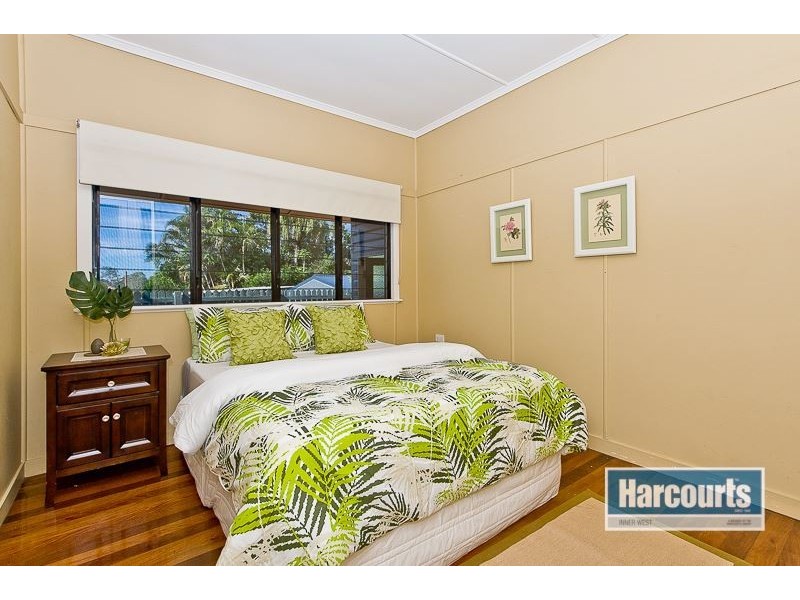 38 Romea Street, The Gap QLD 4061