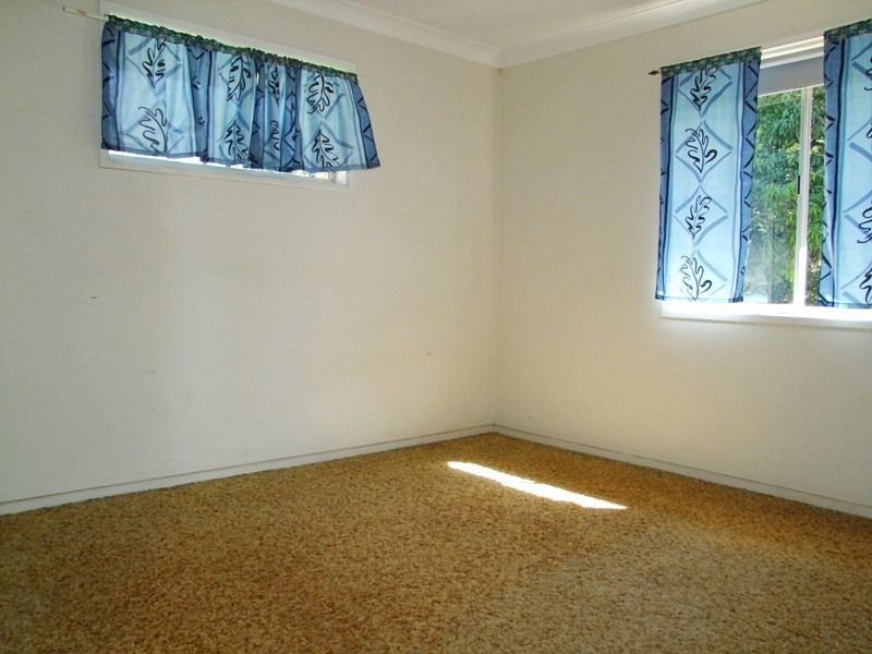 245 Fletcher Pde, Bardon QLD 4065