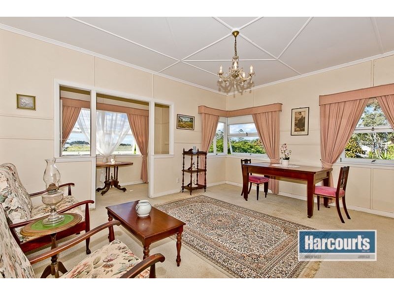 50 Frasers Road, Mitchelton QLD 4053