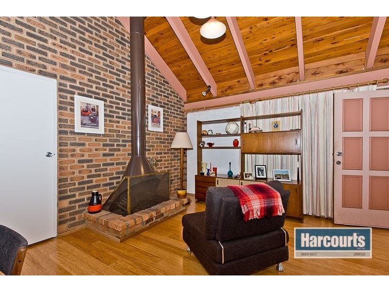 10 Ullin Street, The Gap QLD 4061