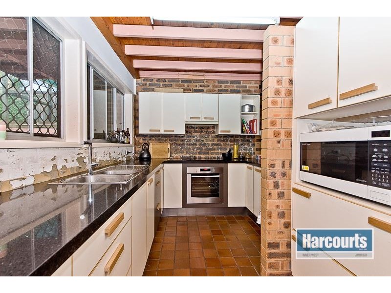 10 Ullin Street, The Gap QLD 4061