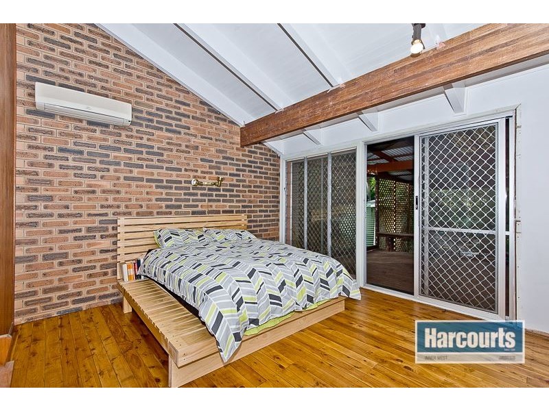 10 Ullin Street, The Gap QLD 4061