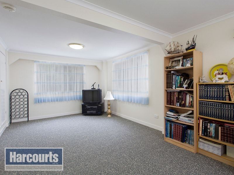 18 Ukamirra Court, Ferny Hills QLD 4055
