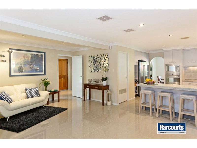 34 Birkridge Place, The Gap QLD 4061