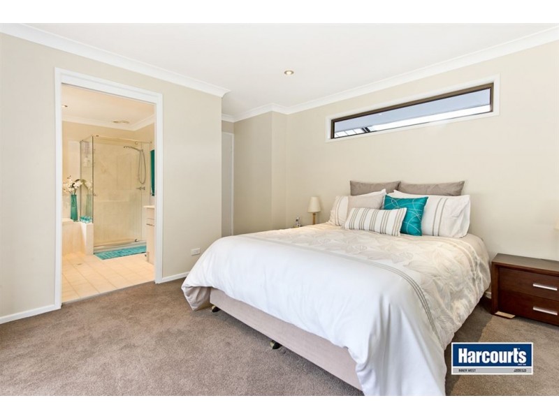 34 Birkridge Place, The Gap QLD 4061