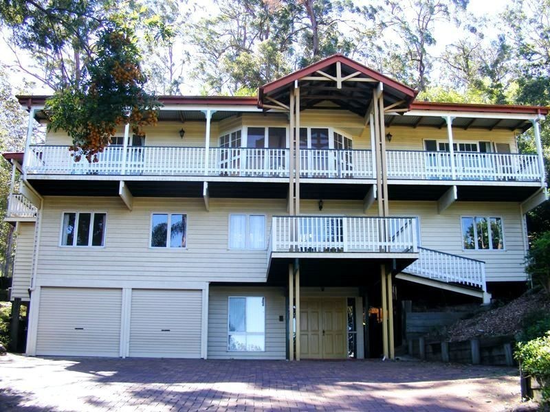 23 Chicester St, The Gap QLD 4061