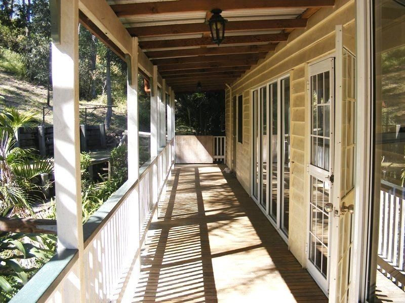 23 Chicester St, The Gap QLD 4061