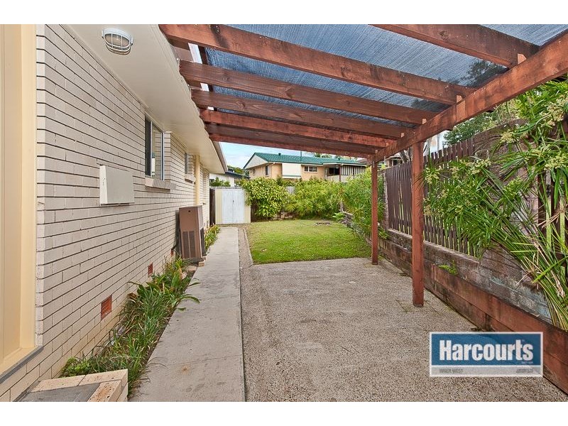 24 Glenella Street, The Gap QLD 4061