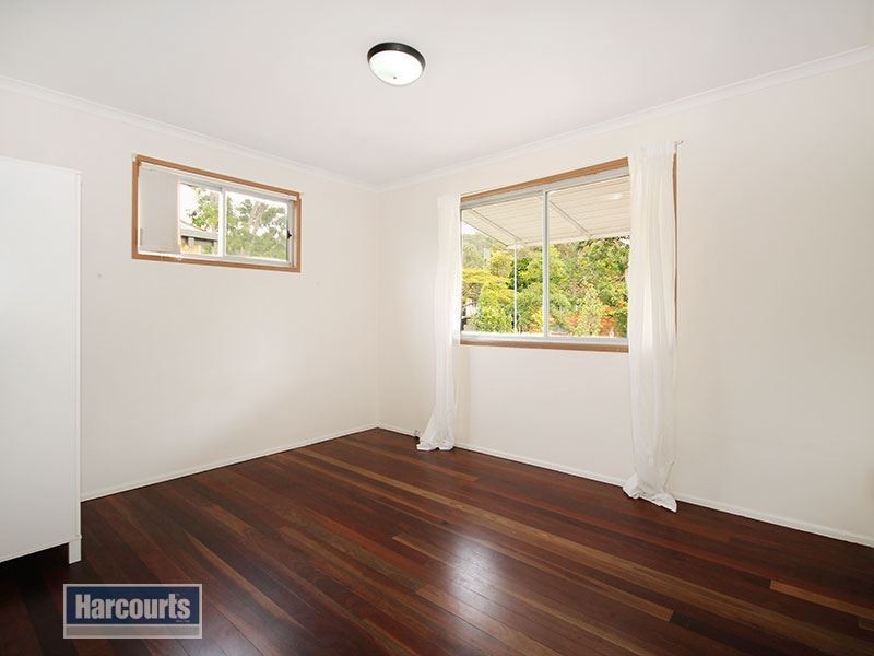 29 Lockrose Street, Mitchelton QLD 4053