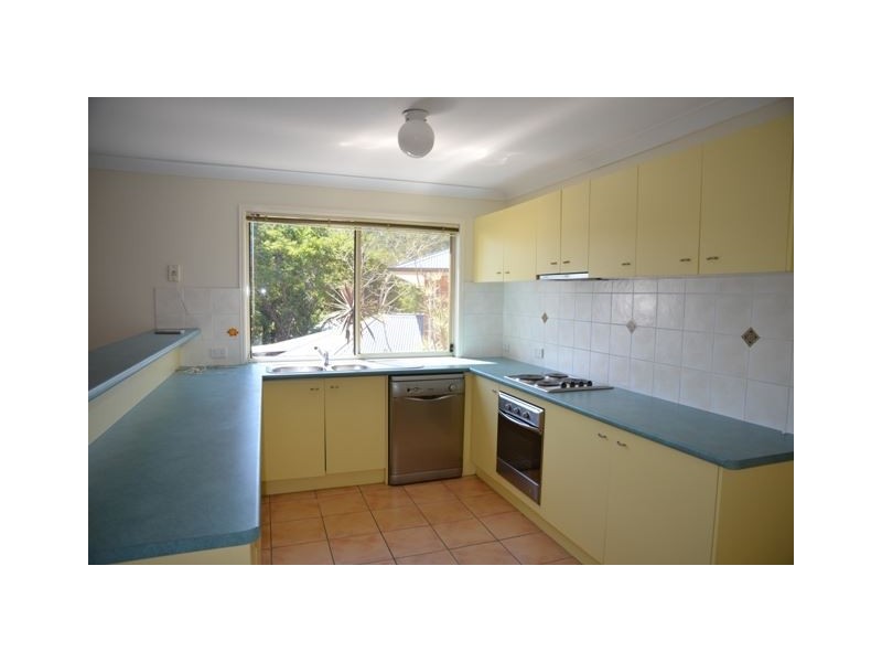 14 Pender Street, The Gap QLD 4061