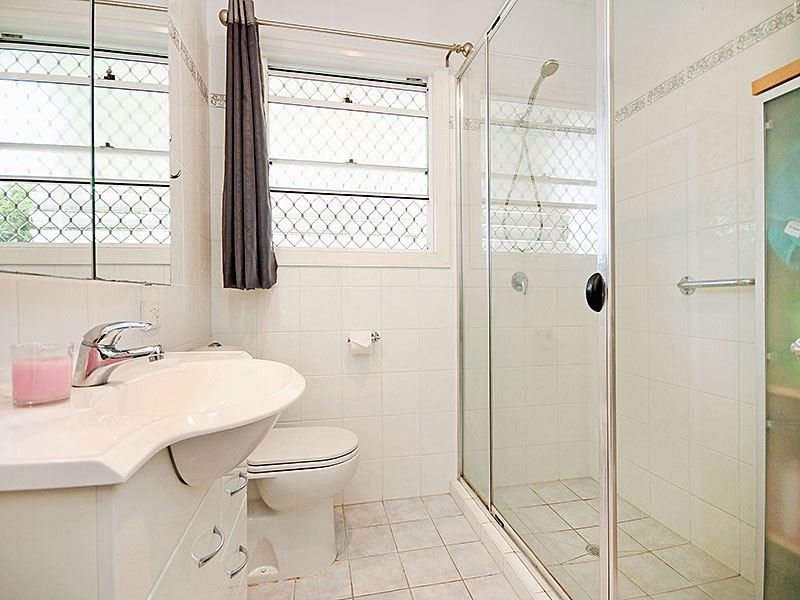 9 Ullin Street, The Gap QLD 4061