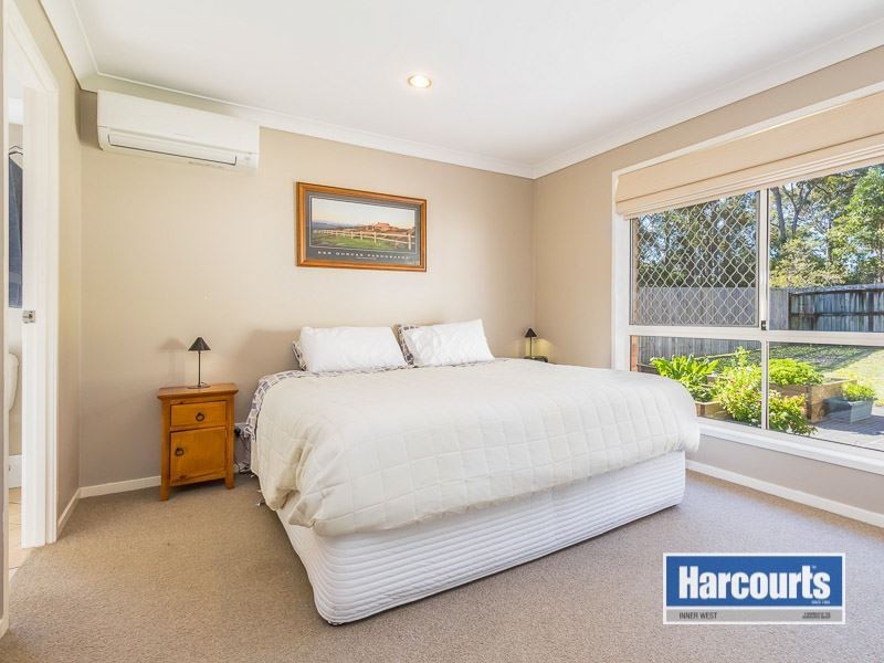 52 Kirralee Crescent, Upper Kedron QLD 4055