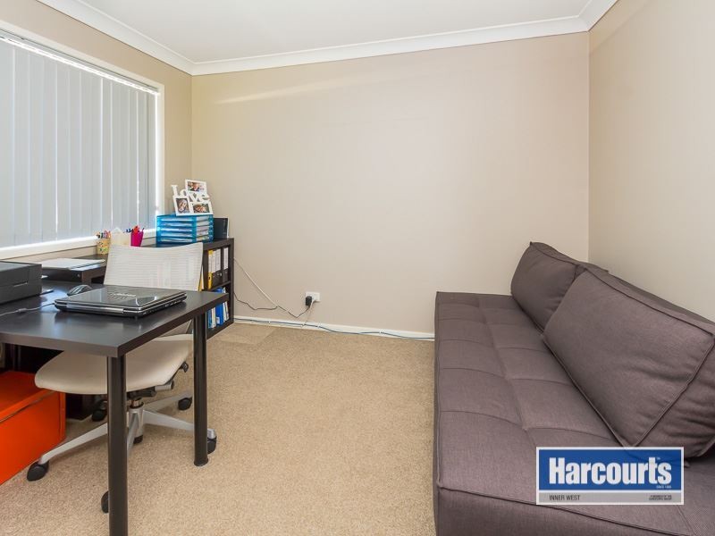 52 Kirralee Crescent, Upper Kedron QLD 4055