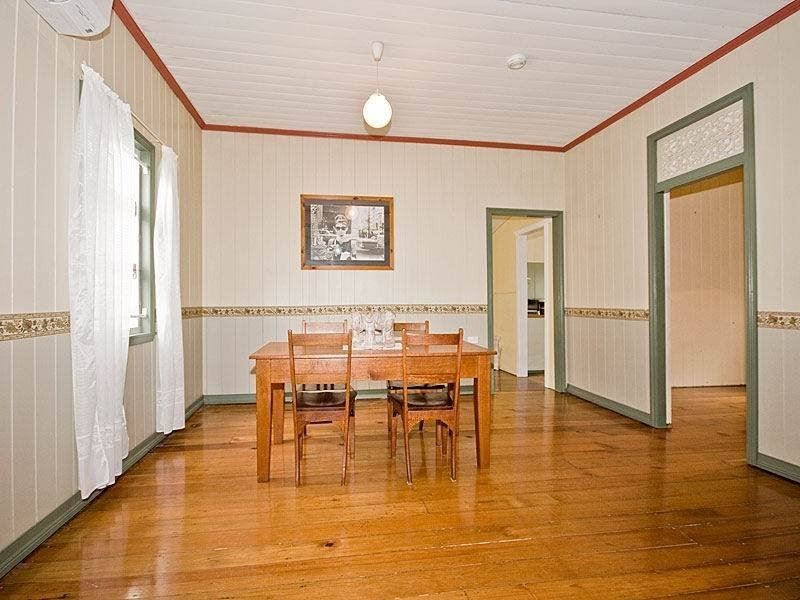 12 Holmesbrook Street, Ashgrove QLD 4060