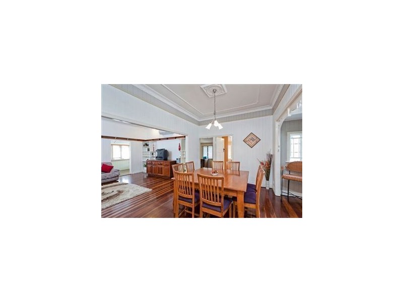 23 Hamilton Road, Wavell Heights QLD 4012