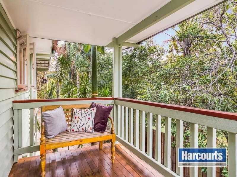21 Bromwich Street, The Gap QLD 4061