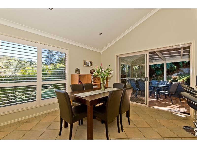 11 Saxonvale Place, The Gap QLD 4061