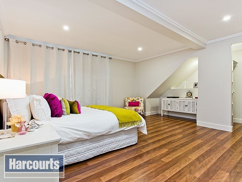 29 Gymea Street, The Gap QLD 4061