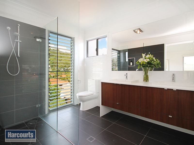 7 Kilbowie Street, The Gap QLD 4061
