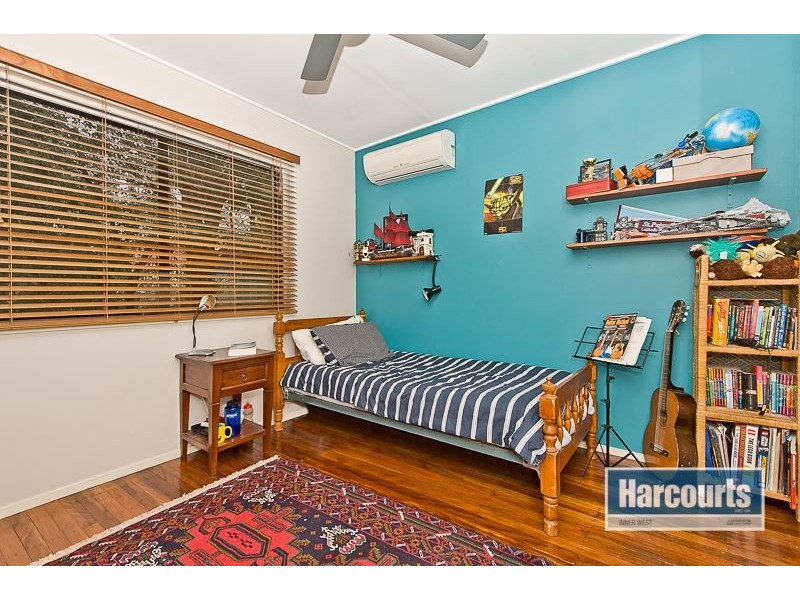 4 Habana Street, The Gap QLD 4061