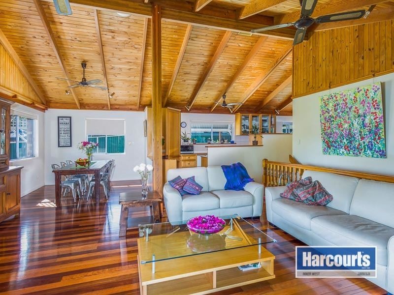 17 Toolara Street, The Gap QLD 4061