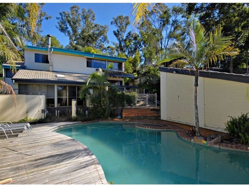 2 Ballybritt Street, The Gap QLD 4061