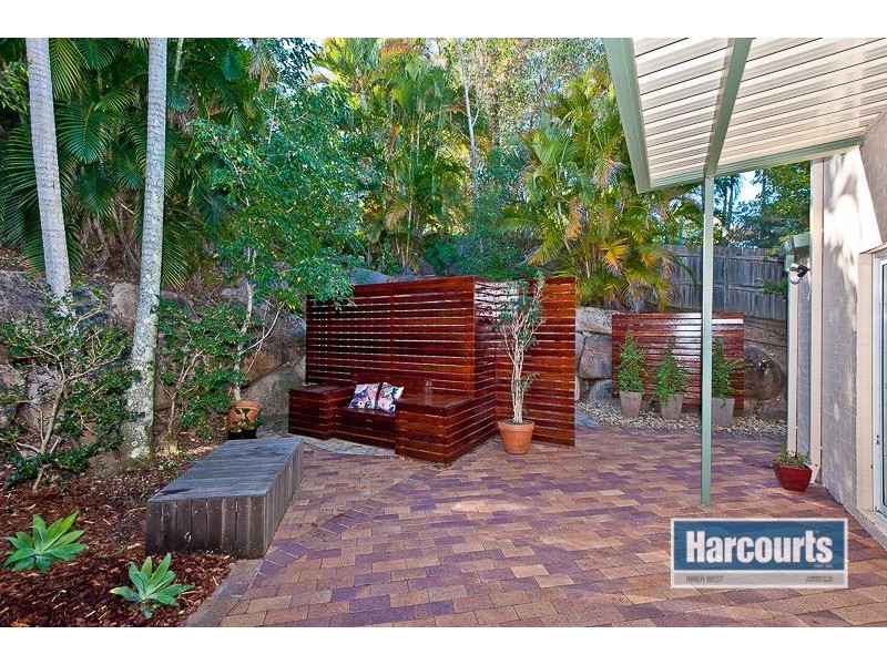 8 Gregsue Court, The Gap QLD 4061