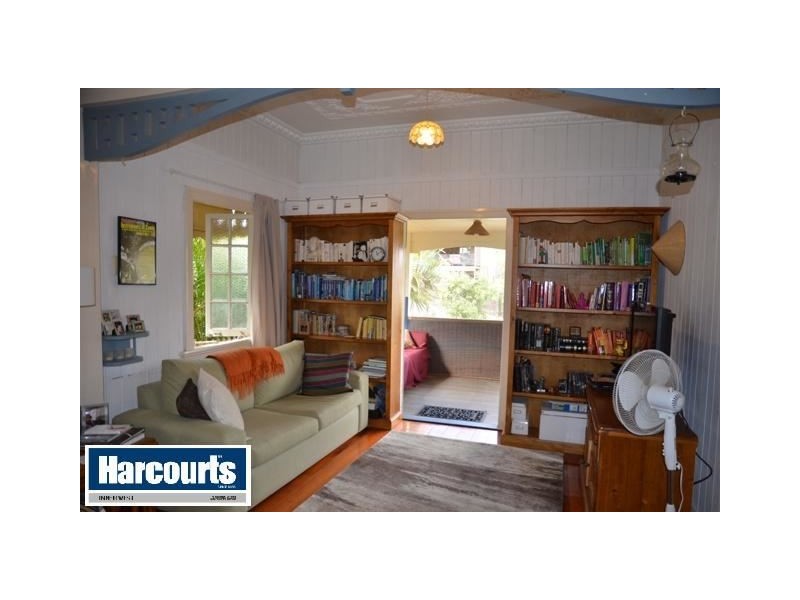 35 Celia Street, Ashgrove QLD 4060