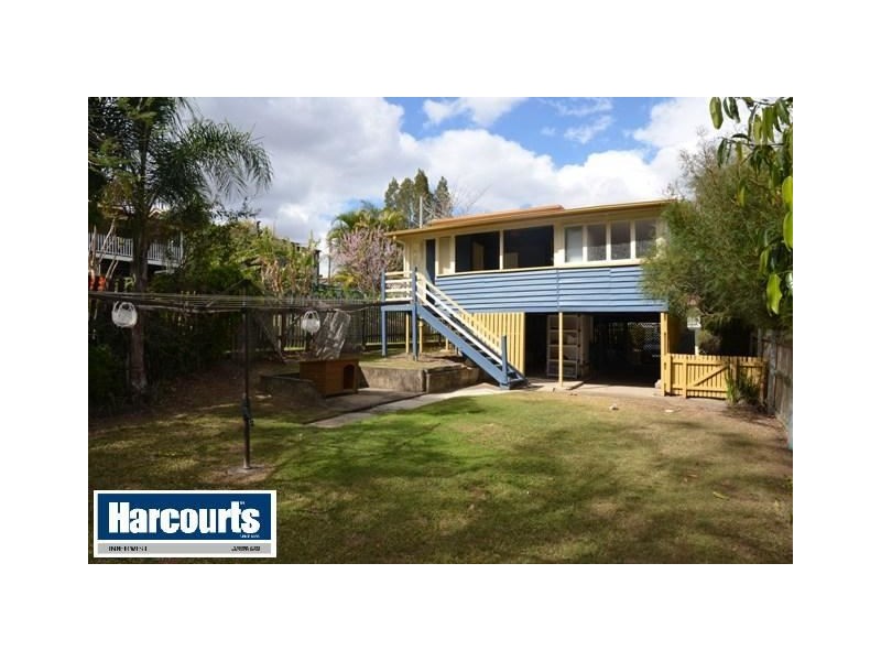 35 Celia Street, Ashgrove QLD 4060
