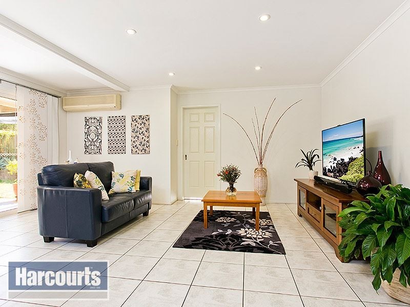 19 Maitland Street, Forest Lake QLD 4078