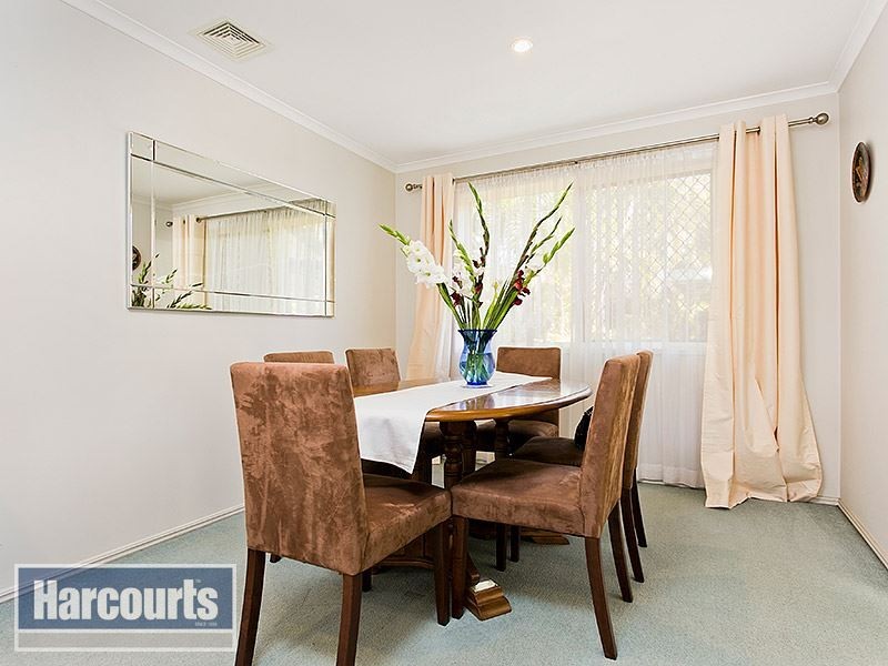 19 Maitland Street, Forest Lake QLD 4078