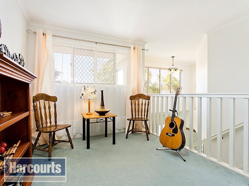 19 Maitland Street, Forest Lake QLD 4078