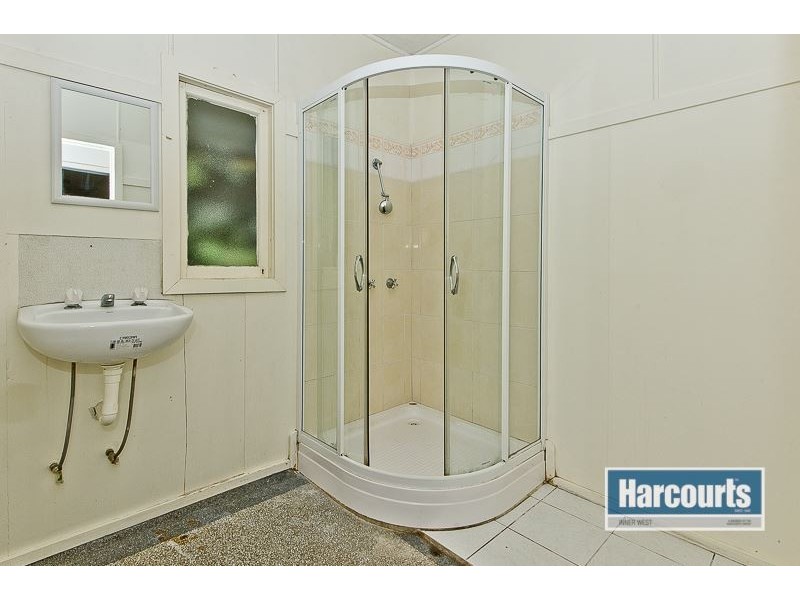 624 Waterworks Road, Ashgrove QLD 4060