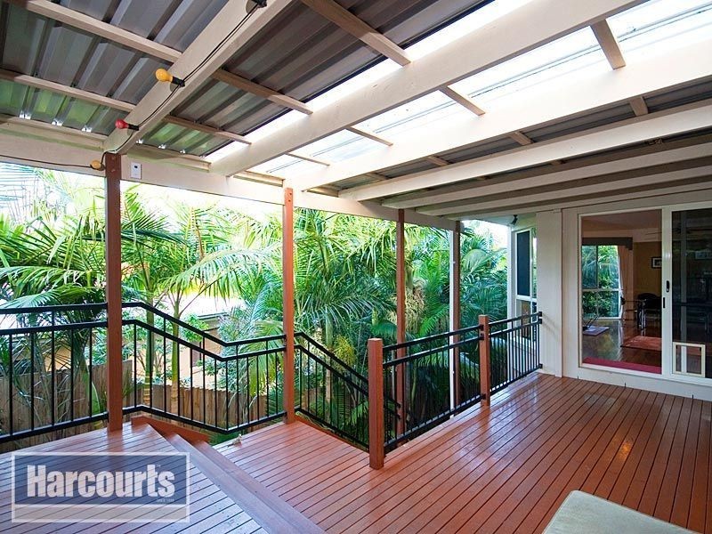 117 Tristania Road, Chapel Hill QLD 4069