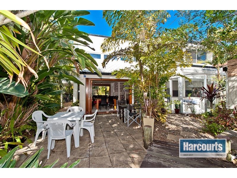 6 Madeira Street, The Gap QLD 4061