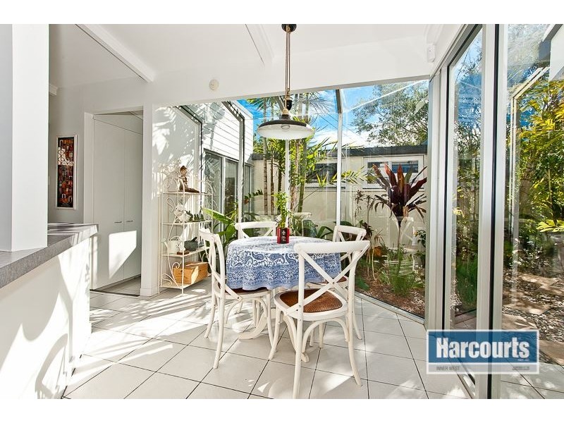 6 Madeira Street, The Gap QLD 4061